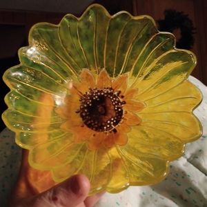 Hand Painted Glass Sunflower Bowl    3/24